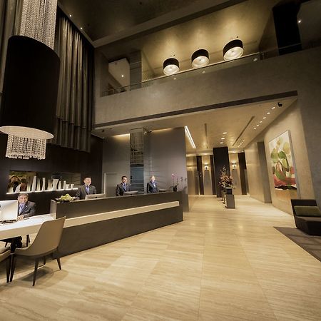 เฟรเซอร์ สวีท ซิดนีย์ Aparthotel ภายนอก รูปภาพ The lobby of the hotel