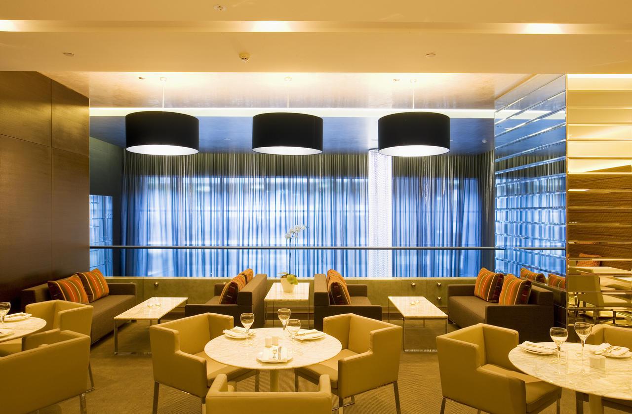 เฟรเซอร์ สวีท ซิดนีย์ Aparthotel ภายนอก รูปภาพ The lounge at the airport